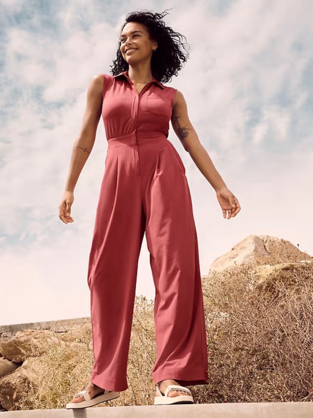 XS Athleta Sleeveless Wide-Leg Jumpsuit in Berry Rose